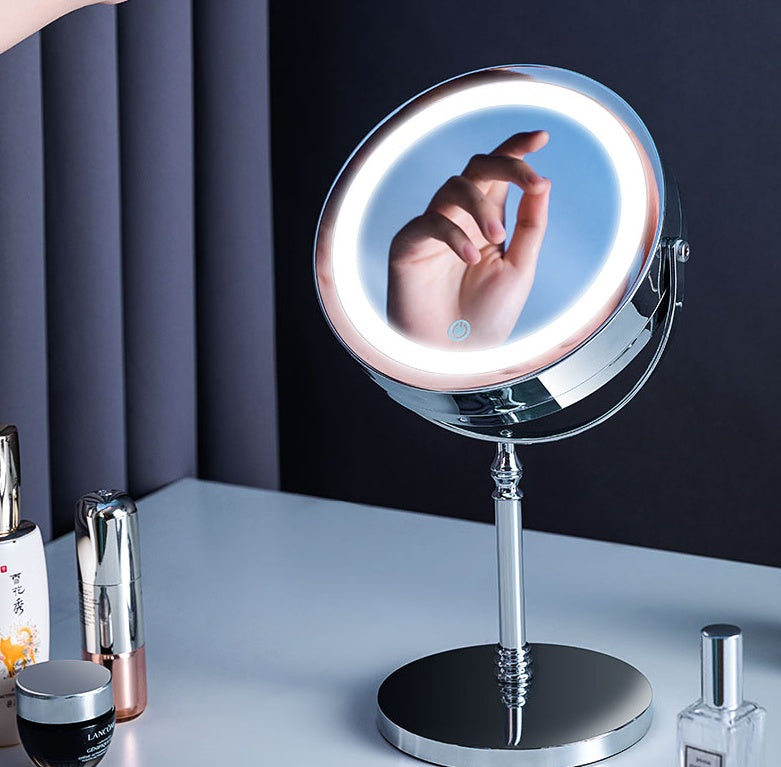 Double-sided makeup mirror